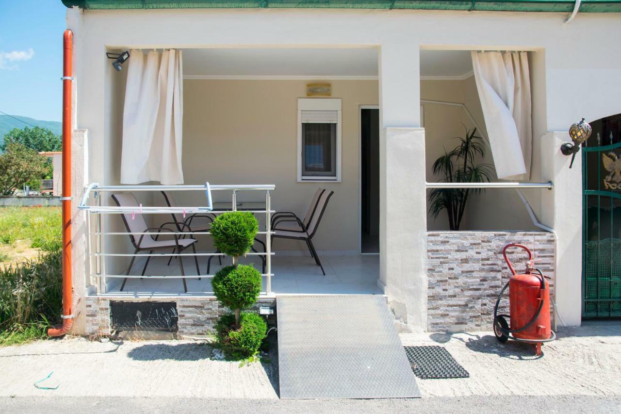 Villa Filimon Vrasná Exteriör bild